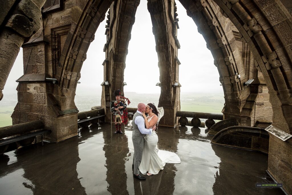 Elite Scots Piper - Wedding bagpipes